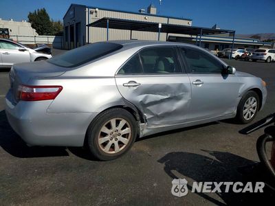 Trzecie zdjęcie samochodu z tyłu: 2007 TOYOTA CAMRY XLE VIN:JTNBE46K273019101 - miniatura