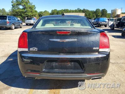 Zdjęcie 6 z 12 samochodu: 2016 CHRYSLER 300C VIN:2C3CCAEG2GH358131 - miniatura