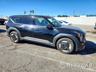 Czwarte zdjęcie samochodu z boku: 2024 KIA EV9 LIGHT VIN:KNDAB5S16R6029689 - miniatura