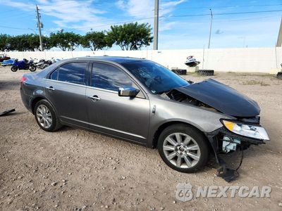 Czwarte zdjęcie samochodu z boku: 2010 LINCOLN MKZ VIN:3LNHL2GC6AR755561 - miniatura
