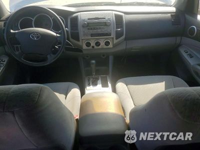 Zdjęcie 8 z 12 samochodu: 2006 TOYOTA TACOMA DOUBLE CAB PRERUNNER VIN:3TMJU62N56M026667 - miniatura