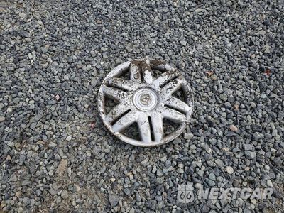 Zdjęcie 12 z 13 samochodu: 2000 TOYOTA CAMRY LE V6 VIN:JT2BF22K8Y0261415 - miniatura