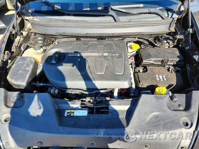 Zdjęcie 12 z 13 samochodu: 2015 JEEP CHEROKEE LATITUDE VIN:1C4PJLCS2FW629257 - miniatura