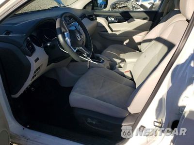 Zdjęcie 7 z 13 samochodu: 2019 NISSAN ROGUE SPORT SV VIN:JN1BJ1CR1KW626083 - miniatura