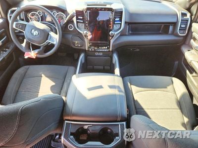 Zdjęcie 8 z 12 samochodu: 2026 RAM 2500 BIG HORN VIN:3C63R5DL3TG157517 - miniatura