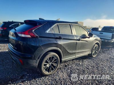 Trzecie zdjęcie samochodu z tyłu: 2023 MITSUBISHI ECLIPSE CROSS LE VIN:JA4ATVAA4PZ000471 - miniatura