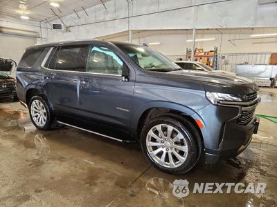 Czwarte zdjęcie samochodu z boku: 2021 CHEVROLET TAHOE K1500 PREMIER VIN:1GNSKSKD9MR317427 - miniatura