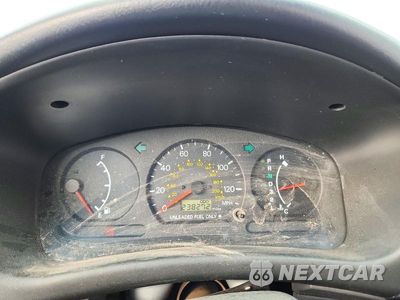 Zdjęcie 9 z 11 samochodu: 2000 MITSUBISHI MIRAGE DE VIN:JA3AY26C4YU060134 - miniatura