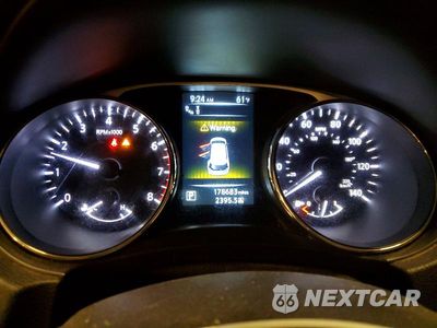 Zdjęcie 9 z 13 samochodu: 2016 NISSAN ROGUE SL VIN:5N1AT2MV1GC772587 - miniatura