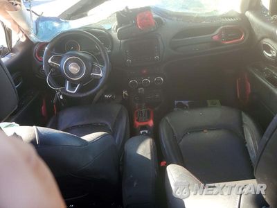 Zdjęcie 8 z 13 samochodu: 2016 JEEP RENEGADE TRAILHAWK VIN:ZACCJBCT8GPD71679 - miniatura