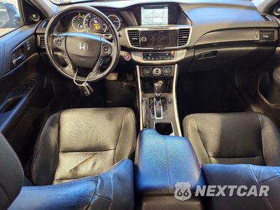 Zdjęcie 8 z 12 samochodu: 2014 HONDA ACCORD TOURING VIN:1HGCR3F97EA008612 - miniatura