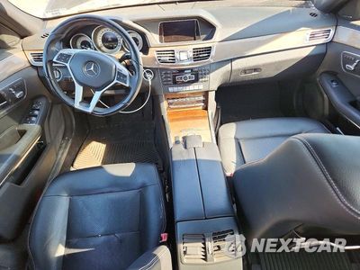 Zdjęcie 8 z 12 samochodu: 2014 MERCEDES-BENZ E 350 4MATIC VIN:WDDHF8JB4EA855582 - miniatura