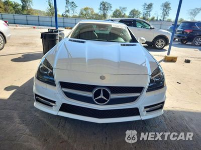 Piąte zdjęcie samochodu w środku: 2013 MERCEDES-BENZ SLK 350 VIN:WDDPK5HA3DF053688 - miniatura