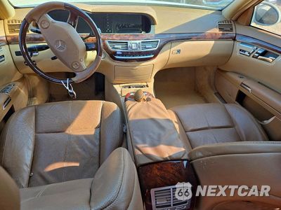 Zdjęcie 8 z 12 samochodu: 2007 MERCEDES-BENZ S 550 VIN:WDDNG71X47A115460 - miniatura