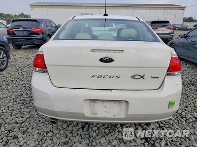 Zdjęcie 6 z 12 samochodu: 2011 FORD FOCUS SEL VIN:1FAHP3HN5BW118809 - miniatura