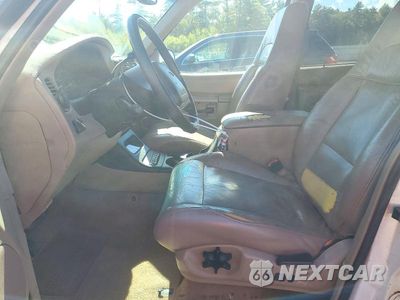 Zdjęcie 7 z 12 samochodu: 1999 FORD EXPLORER VIN:1FMDU32P7XZB40193 - miniatura