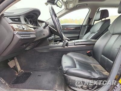 Zdjęcie 7 z 13 samochodu: 2012 BMW 750 LXI VIN:WBAKC8C56CC437359 - miniatura