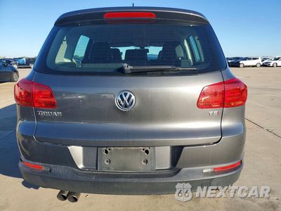Zdjęcie 6 z 12 samochodu: 2016 VOLKSWAGEN TIGUAN S VIN:WVGAV7AX1GW523606 - miniatura