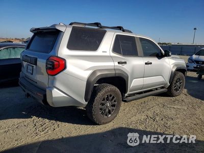 Trzecie zdjęcie samochodu z tyłu: 2025 TOYOTA 4RUNNER SR5 VIN:JTEVA5AR7S5003489 - miniatura
