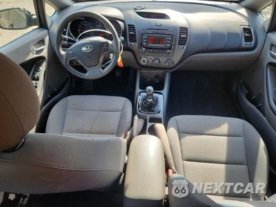 Zdjęcie 8 z 12 samochodu: 2017 KIA FORTE LX VIN:3KPFK4A72HE074501 - miniatura