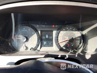 Zdjęcie 9 z 13 samochodu: 2017 TOYOTA SIENNA LE VIN:5TDKZ3DC1HS827177 - miniatura