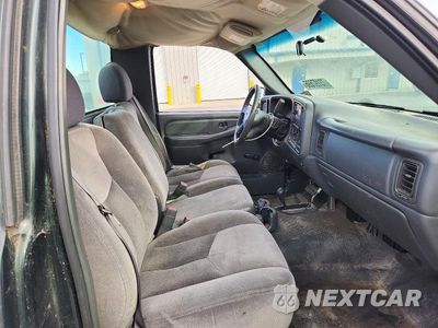 Zdjęcie 10 z 13 samochodu: 2006 GMC SIERRA K2500 HEAVY DUTY VIN:1GTHK24UX6E140624 - miniatura