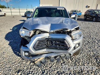 Piąte zdjęcie samochodu w środku: 2022 TOYOTA TACOMA SR5 V6 VIN:3TMCZ5AN3NM465029 - miniatura