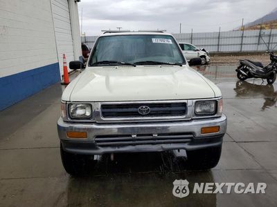 Piąte zdjęcie samochodu w środku: 1993 TOYOTA PICKUP DELUXE VIN:JT4RN13P3P6051300 - miniatura
