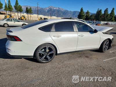 Trzecie zdjęcie samochodu z tyłu: 2026 HONDA ACCORD HYBRID SPORT VIN:1HGCY2F59TA011647 - miniatura