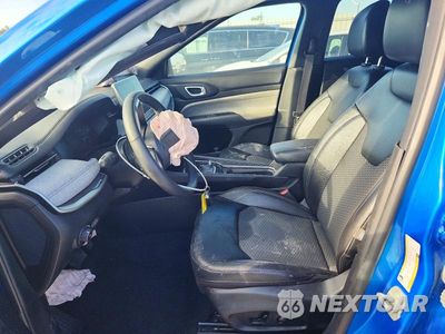 Zdjęcie 7 z 13 samochodu: 2024 JEEP COMPASS LATITUDE VIN:3C4NJDBN7RT133518 - miniatura