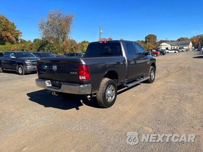 Trzecie zdjęcie samochodu z tyłu: 2017 RAM 2500 ST VIN:3C6UR5CJ1HG612876 - miniatura