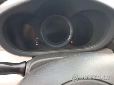 Zdjęcie 9 z 13 samochodu: 2012 TOYOTA RAV4 EV BASE VIN:2T3YL4DV4CW001482 - miniatura