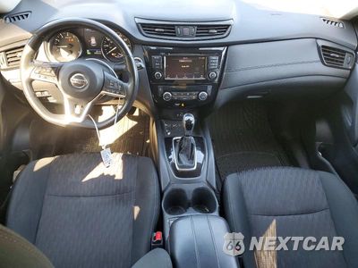 Zdjęcie 8 z 12 samochodu: 2020 NISSAN ROGUE SV VIN:5N1AT2MV0LC708857 - miniatura