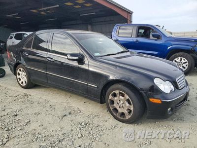 Czwarte zdjęcie samochodu z boku: 2006 MERCEDES-BENZ C 350 VIN:WDBRF56H66F740706 - miniatura