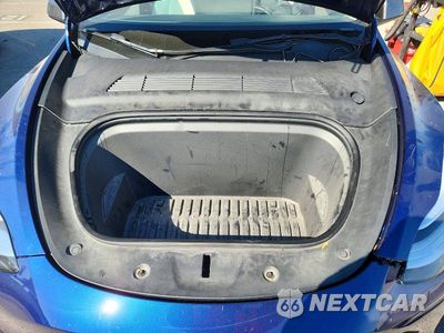 Zdjęcie 12 z 13 samochodu: 2022 TESLA MODEL Y VIN:7SAYGDEE2NF439190 - miniatura