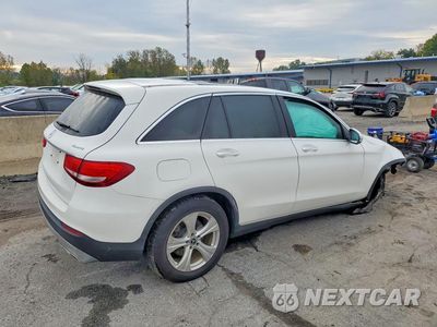 Trzecie zdjęcie samochodu z tyłu: 2018 MERCEDES-BENZ GLC 300 4MATIC VIN:WDC0G4KB2JV077002 - miniatura