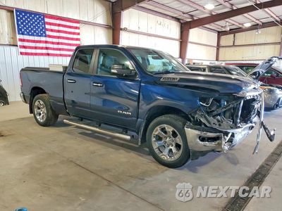 Czwarte zdjęcie samochodu z boku: 2019 RAM 1500 BIG HORN/LONE STAR VIN:1C6SRFBT6KN831878 - miniatura