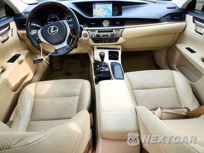 Zdjęcie 8 z 12 samochodu: 2014 LEXUS ES 350 VIN:JTHBK1GG7E2144053 - miniatura