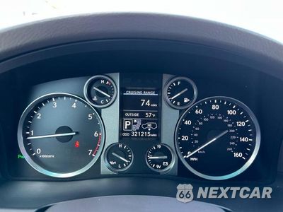 Zdjęcie 8 z 13 samochodu: 2015 LEXUS LX 570 VIN:JTJHY7AX9F4181761 - miniatura