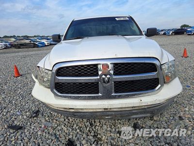 Piąte zdjęcie samochodu w środku: 2020 RAM 1500 CLASSIC SLT VIN:1C6RR6TT8LS111076 - miniatura