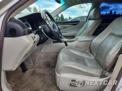 Zdjęcie 7 z 13 samochodu: 2007 LEXUS LS 460L VIN:JTHGL46F775019245 - miniatura