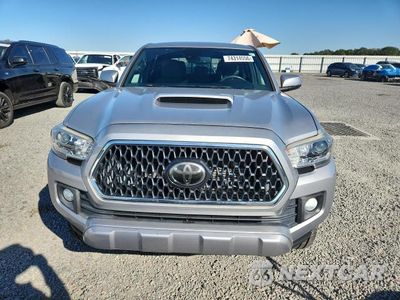 Piąte zdjęcie samochodu w środku: 2019 TOYOTA TACOMA TRD SPORT VIN:3TMAZ5CN2KM102219 - miniatura