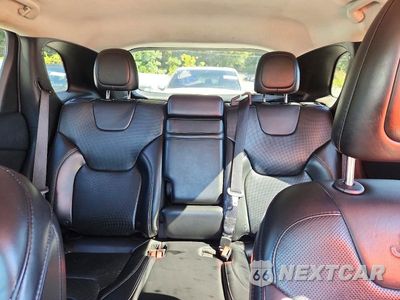 Zdjęcie 10 z 13 samochodu: 2019 JEEP CHEROKEE LIMITED VIN:1C4PJMDX5KD254499 - miniatura