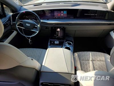 Zdjęcie 8 z 13 samochodu: 2025 CADILLAC ESCALADE IQ SPORT-1 VIN:1GYTEEKL2SU102778 - miniatura
