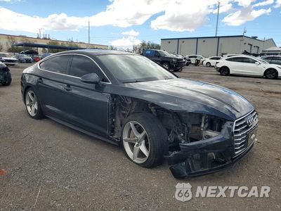 Czwarte zdjęcie samochodu z boku: 2018 AUDI A5 PREMIUM PLUS S-LINE VIN:WAUENCF54JA048525 - miniatura