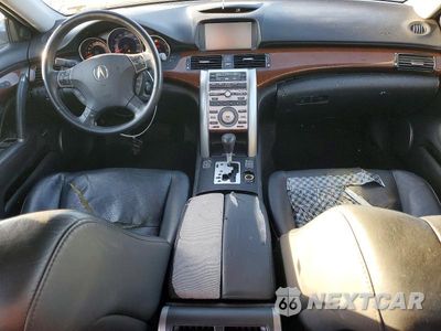 Zdjęcie 8 z 12 samochodu: 2006 ACURA RL VIN:JH4KB16526C009980 - miniatura