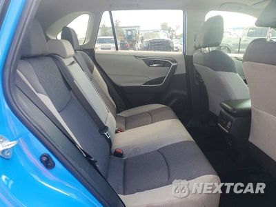 Zdjęcie 11 z 13 samochodu: 2019 TOYOTA RAV4 XLE VIN:JTMP1RFV7KD002505 - miniatura
