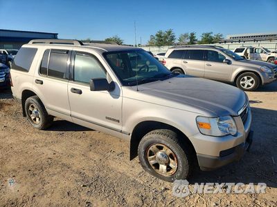 Czwarte zdjęcie samochodu z boku: 2006 FORD EXPLORER XLS VIN:1FMEU72E36UA76465 - miniatura
