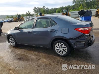 Drugie zdjęcie samochodu z przodu: 2017 TOYOTA COROLLA LE VIN:5YFBURHE8HP695914 - miniatura