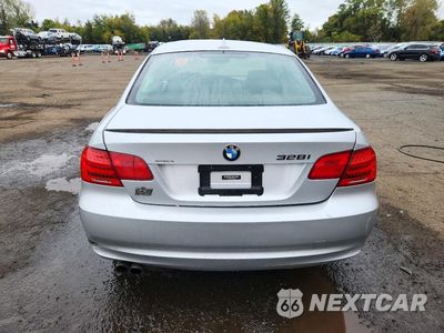 Zdjęcie 6 z 12 samochodu: 2012 BMW 328 XI VIN:WBAKF3C58CE974734 - miniatura